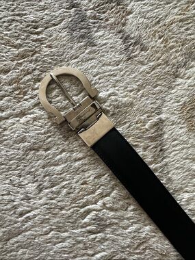 Salvatore Ferragamo Black Leather Belt with Silver Signature Buckle